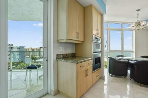 1430 S Ocean Boulevard #10-A, Lauderdale-By-The-Sea FL - photo 18 of 97