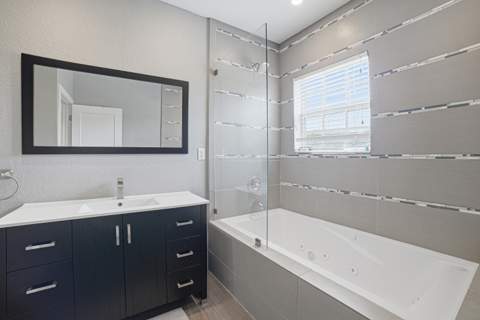 807 NW 1st Avenue, Fort Lauderdale FL - photo 14 of 38