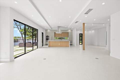 201 NW 14TH Way, Dania Beach FL - photo 8 of 49