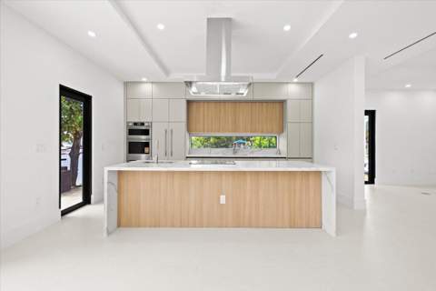 201 NW 14TH Way, Dania Beach FL - photo 9 of 49