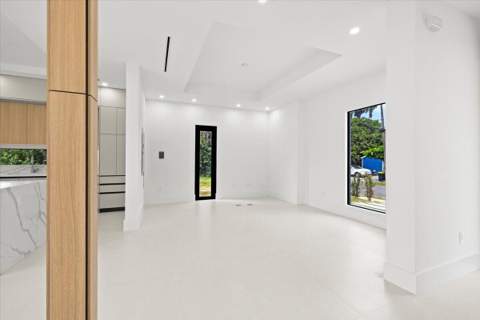 201 NW 14TH Way, Dania Beach FL - photo 16 of 49