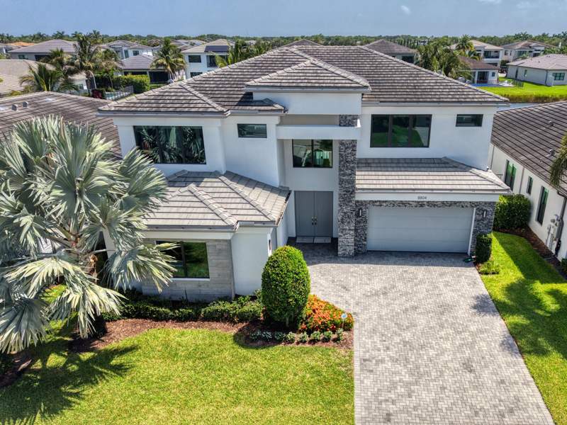 5 bedroom Single Family Residence at 8804 Skyward Street, Lotus, Boca Raton — photo 2