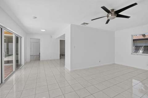 1820 SW 67th Terrace, Plantation FL - photo 15 of 38
