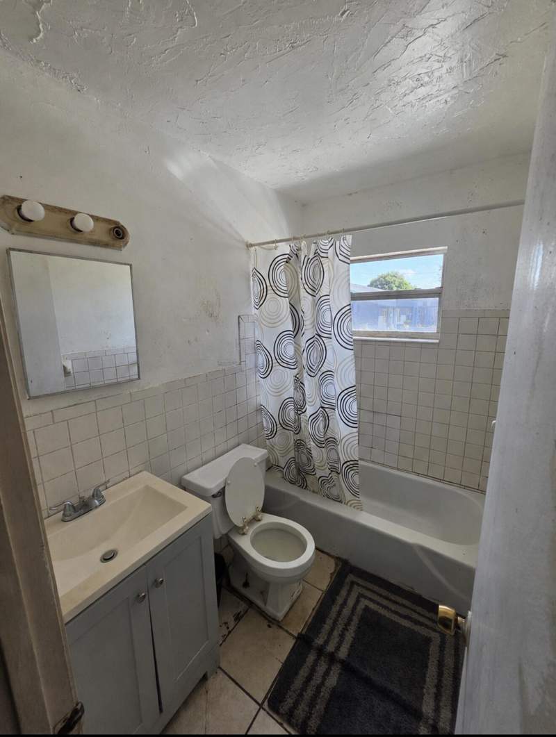 4 bedroom Single Family Residence at 516 N 19th Street, Alamanda Vista Subdivision, Fort Pierce — photo 5