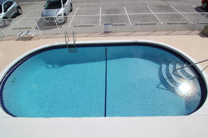 2 bedroom Condominium at 2121 NE 68th Street #201, Tara Apartments Condo, Fort Lauderdale — photo 3