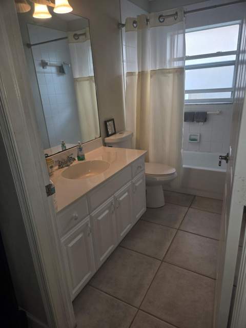 6374 Robinson Street, Jupiter FL - photo 10 of 34