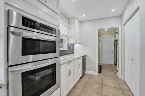 4321 SW 73RD Terrace, Davie FL - photo 12 of 32
