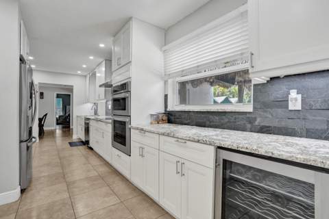 4321 SW 73RD Terrace, Davie FL - photo 11 of 32