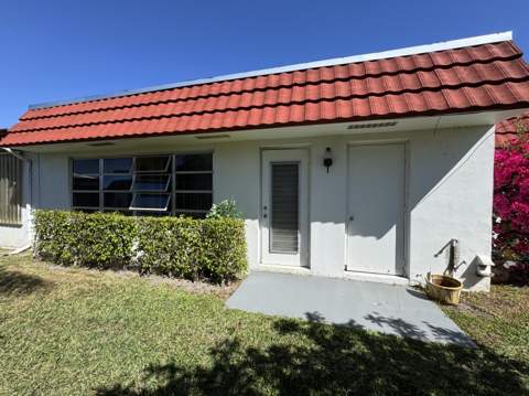 5800 FERNLEY Drive #17, West Palm Beach FL - photo 18 of 20