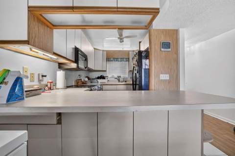 890 N Federal Highway #202, Lantana FL - photo 8 of 41