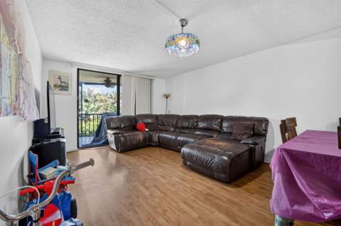 890 N Federal Highway #202, Lantana FL - photo 11 of 41