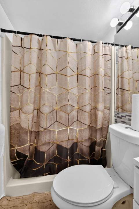890 N Federal Highway #202, Lantana FL - photo 19 of 41