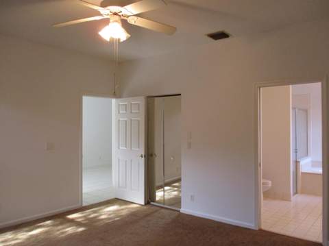 10724 ROYAL CARIBBEAN Circle, Boynton Beach FL - photo 21 of 42