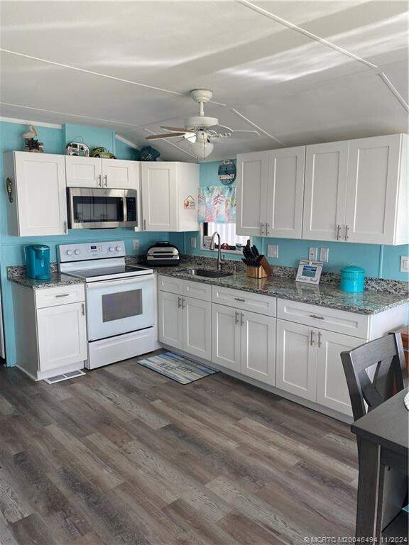 1 bedroom Manufactured Home at 664 Nettles Boulevard, Outdoor Resorts At Nettles Island, Jensen Beach — photo 3