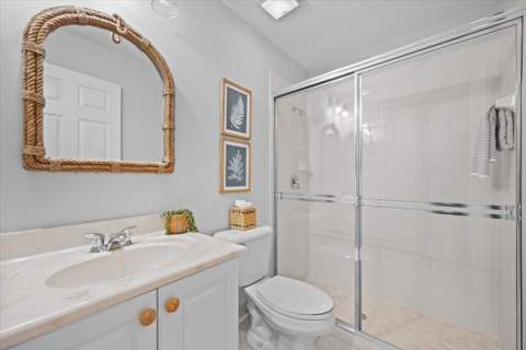 11818 Valencia Gardens Avenue, Palm Beach Gardens FL - photo 10 of 40
