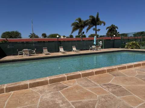 5800 FERNLEY Drive #17, West Palm Beach FL - photo 19 of 20