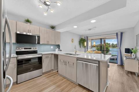 1648 Coral Avenue, North Lauderdale FL - photo 9 of 50
