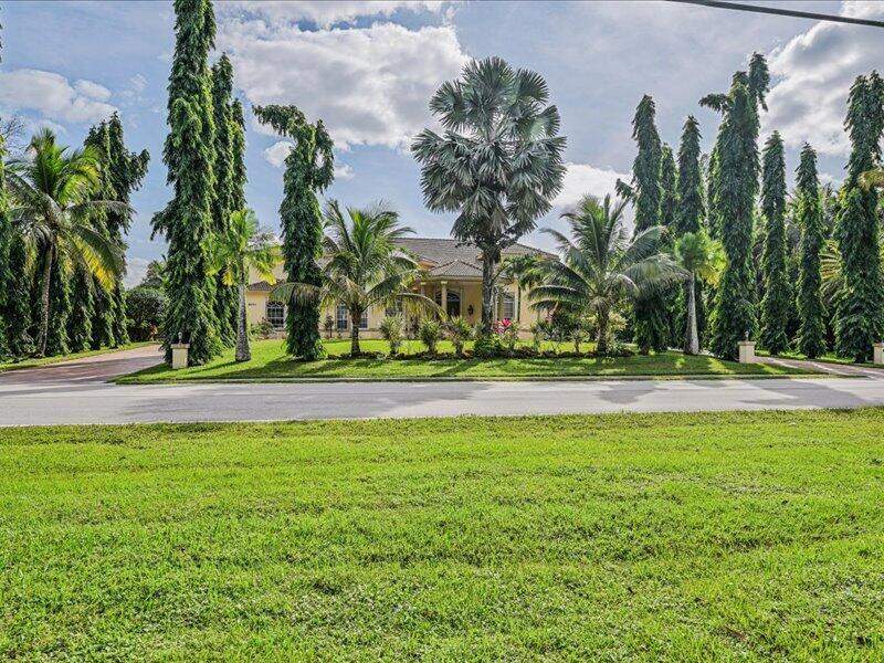 4 bedroom Single Family Residence at 8671 155th Place, Palm Beach Country Estates, Palm Beach Gardens — photo 5