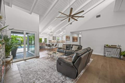 1102 Kriss Lane, Jupiter FL - photo 6 of 44