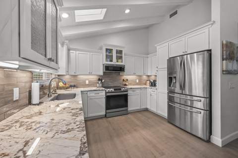 1102 Kriss Lane, Jupiter FL - photo 9 of 44