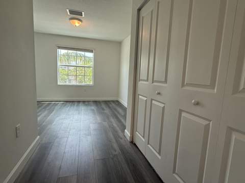 6907 Broadwater Lane, Lake Worth FL - photo 14 of 20