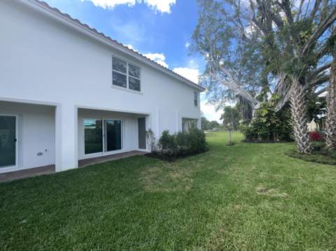 6907 Broadwater Lane, Lake Worth FL - photo 16 of 20