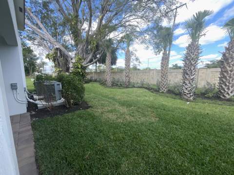 6907 Broadwater Lane, Lake Worth FL - photo 17 of 20