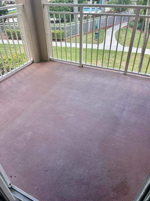 6426 Emerald Dunes Drive #206, West Palm Beach FL - photo 14 of 21