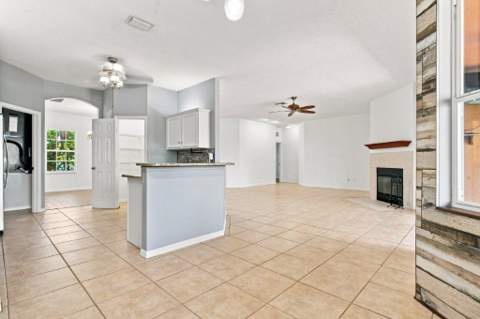 499 SW Millard Drive, Port St. Lucie FL - photo 16 of 37
