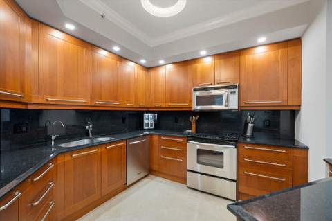 333 Las Olas Way #Unit 405, Fort Lauderdale FL - photo 7 of 31