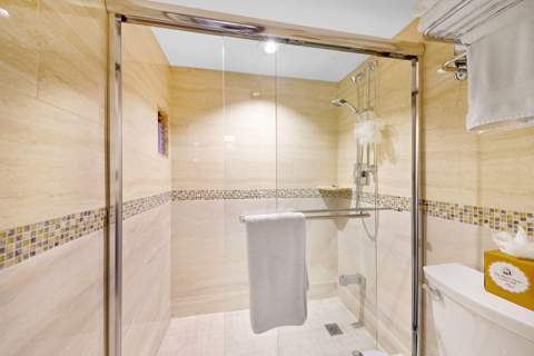 311 SE 3rd Street #207, Dania Beach FL - photo 21 of 40