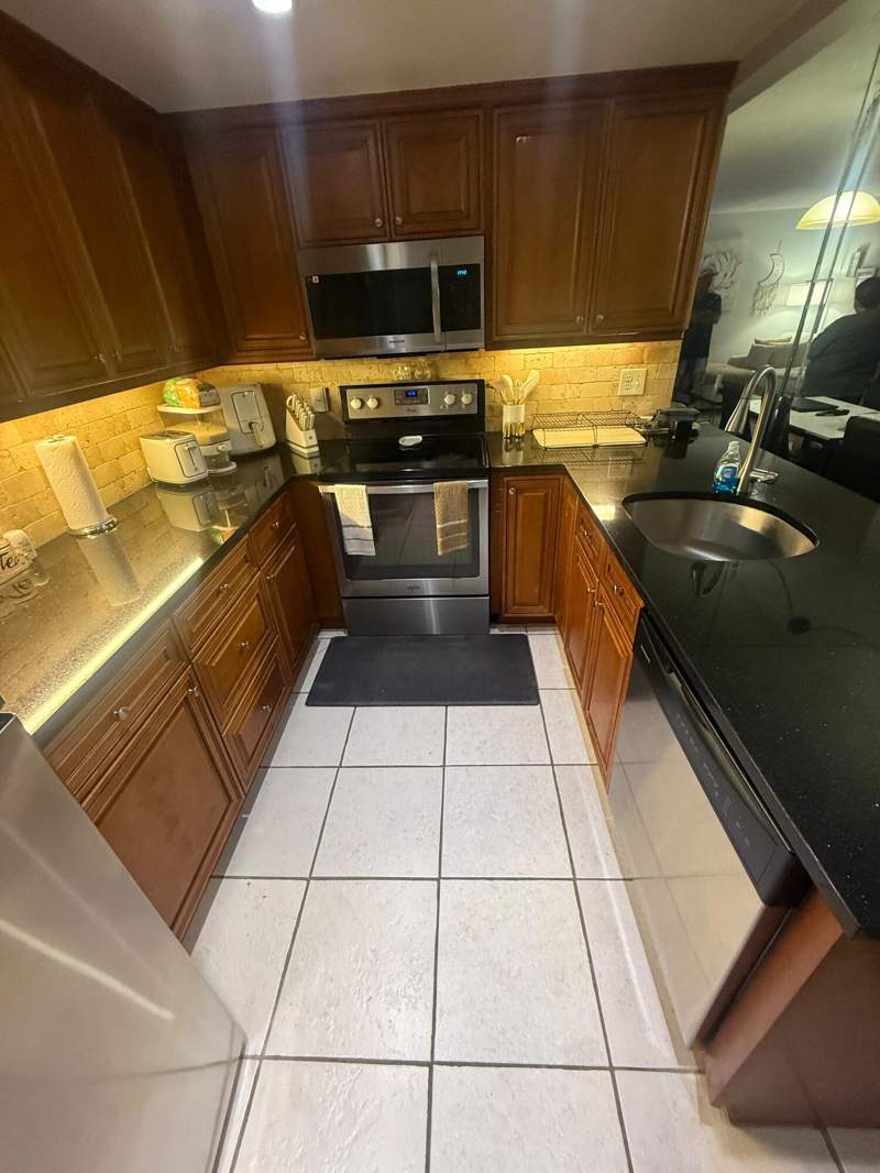 1 bedroom Condominium at 4815 Sable Pine Circle #C1, Pine Ridge At Haverhill Condo, West Palm Beach — photo 3