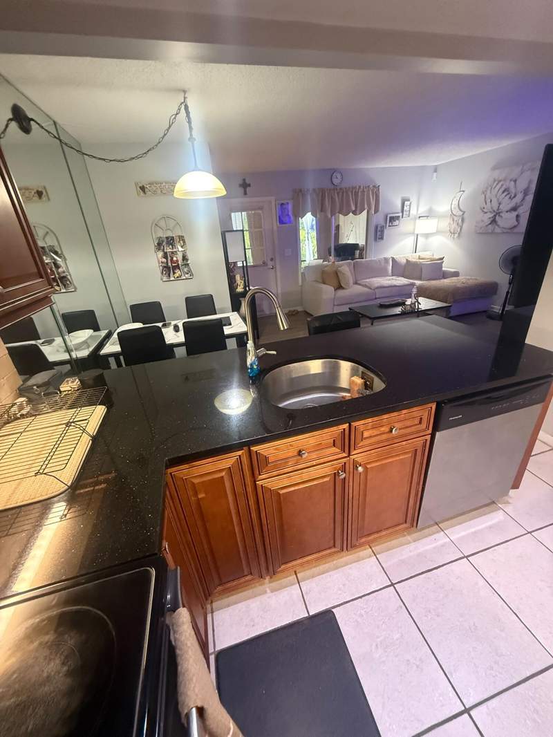 1 bedroom Condominium at 4815 Sable Pine Circle #C1, Pine Ridge At Haverhill Condo, West Palm Beach — photo 4