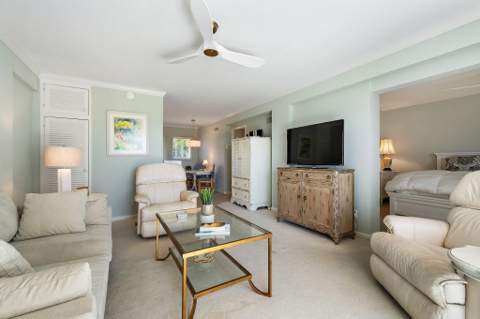 33 S Ocean Avenue #206, Palm Beach Shores FL - photo 10 of 51