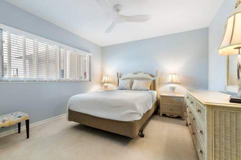33 S Ocean Avenue #206, Palm Beach Shores FL - photo 21 of 51