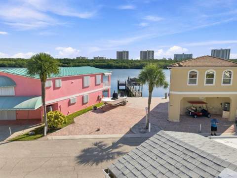 445 Nettles Boulevard, Jensen Beach FL - photo 6 of 42