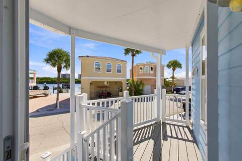 445 Nettles Boulevard, Jensen Beach FL - photo 9 of 42