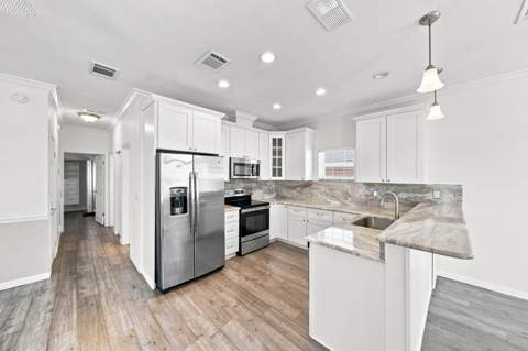 445 Nettles Boulevard, Jensen Beach FL - photo 16 of 42