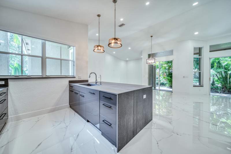 3 bedroom Single Family Residence at 5818 NW 119th Drive, Heron Bay South, Coral Springs — photo 5