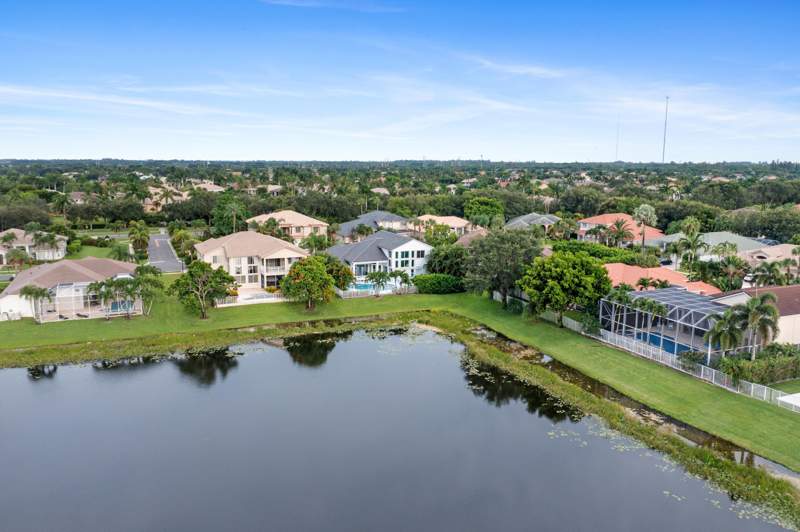 5 bedroom Single Family Residence at 11910 Osprey Point Circle, Isles At Wellington 3, Wellington — photo 3