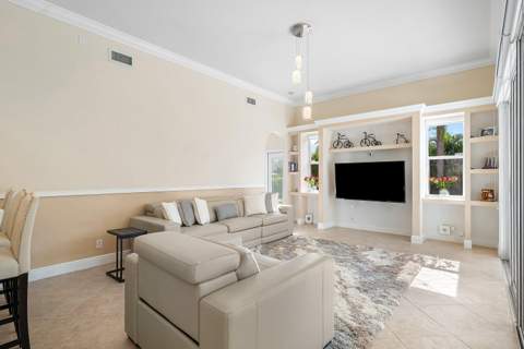 198 Cypress Trace, Royal Palm Beach FL - photo 11 of 43
