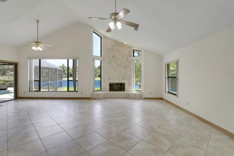 18691 SE Lakeside Way, Jupiter FL - photo 13 of 54