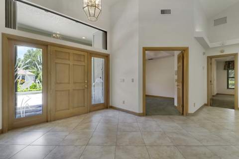 18691 SE Lakeside Way, Jupiter FL - photo 7 of 54