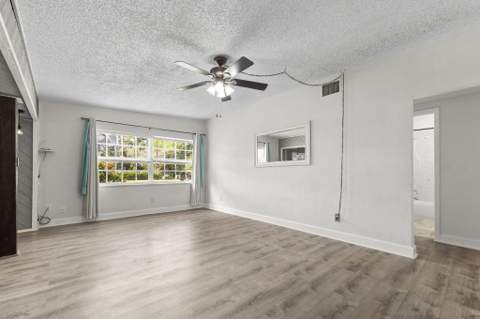 3920 Edwards Road, Fort Pierce FL - photo 7 of 28