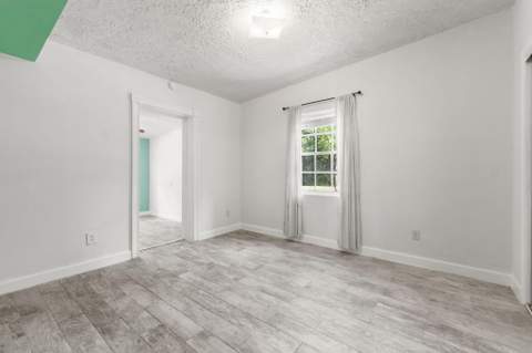 3920 Edwards Road, Fort Pierce FL - photo 13 of 28