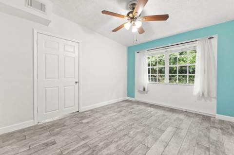 3920 Edwards Road, Fort Pierce FL - photo 16 of 28