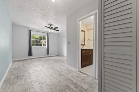 3920 Edwards Road, Fort Pierce FL - photo 17 of 28