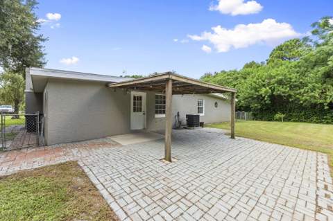 3920 Edwards Road, Fort Pierce FL - photo 22 of 28