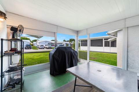 1605 Verdi Drive, Boynton Beach FL - photo 24 of 32