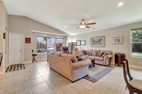 8630 Bridle Path Court #207, Davie FL - photo 11 of 62